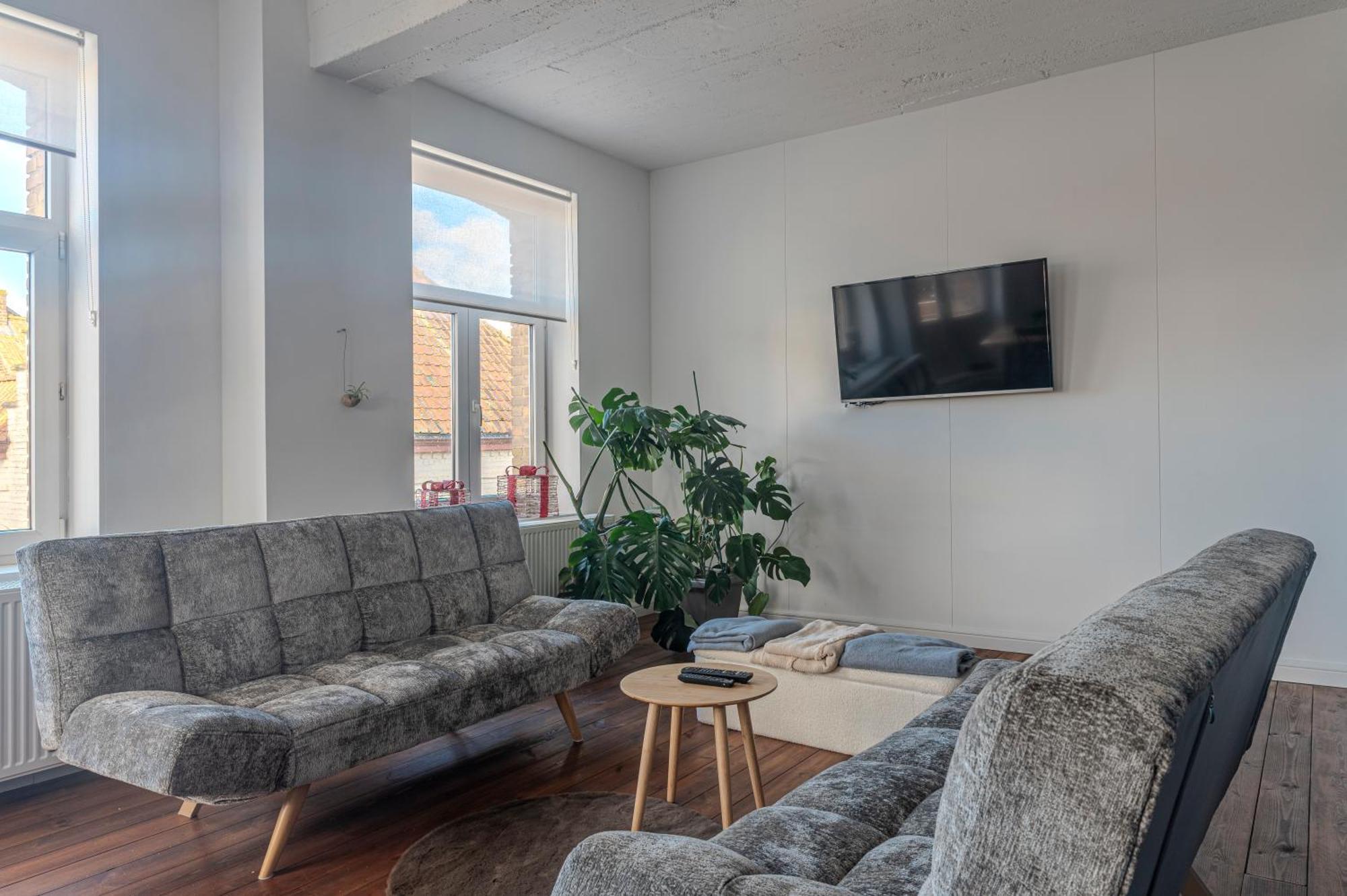 Maro Appartments Ieper Bagian luar foto